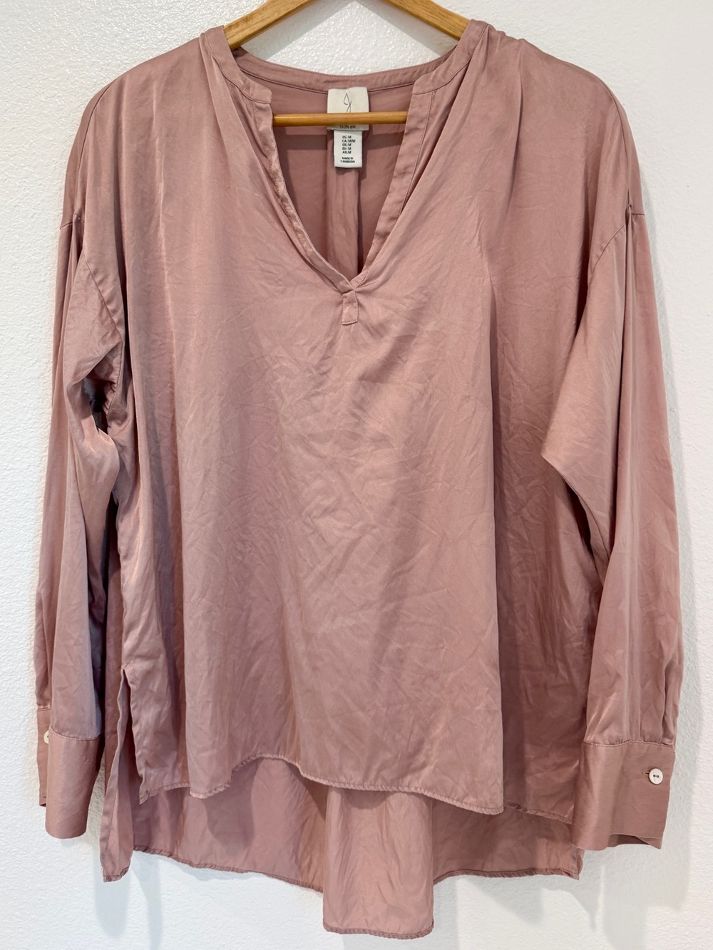 Joie Dusty Pink 100% Silk V-Neck Blouse High Low Hem Long Sleeve Quiet Luxury M